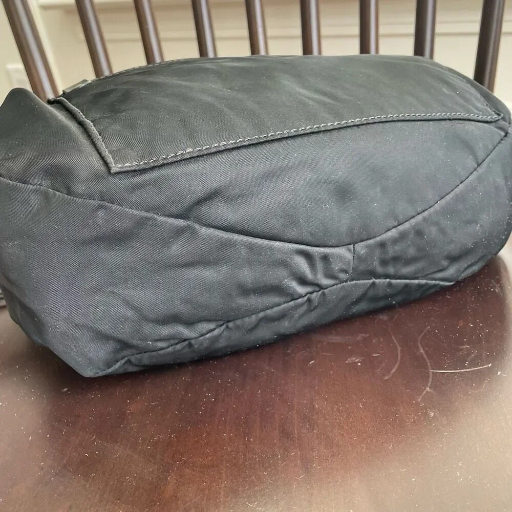 Marc Jacobs Preppy Nylon Messenger Bag Black Gold $200